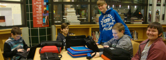 Students using computers in Media Center